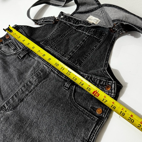 Universal Thread cabincore off Black Denim overalls - Picture 4 of 6